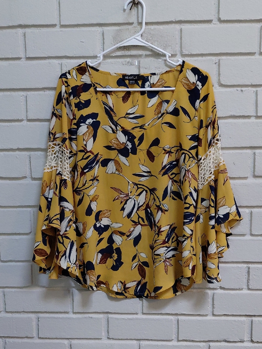 Heart Soul  Mustard Floral Crochet-Sleeve Blouse. Size Medium  MWOT